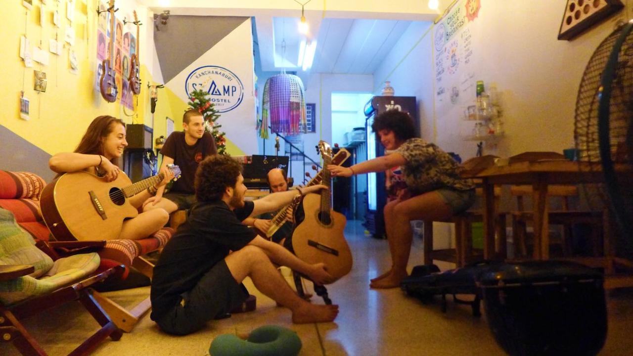 Stamp Hostel (Adults Only) Ban Yang  Esterno foto